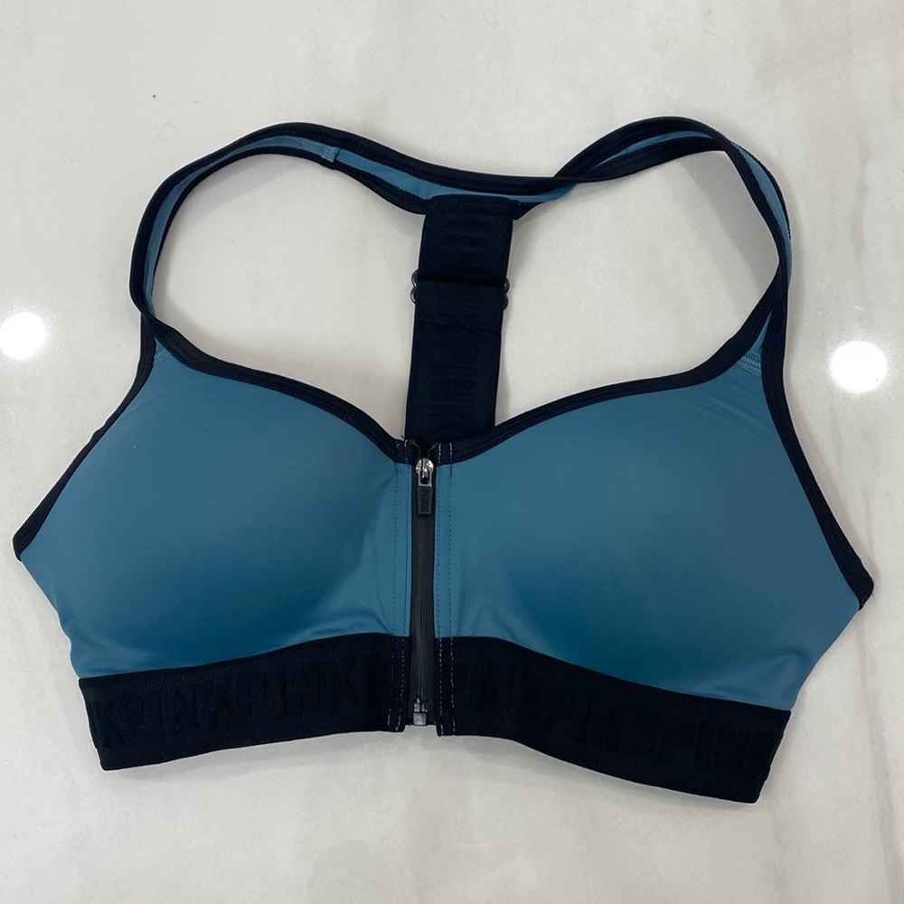 PINK Victoria’s Secret Sports Bra - Small